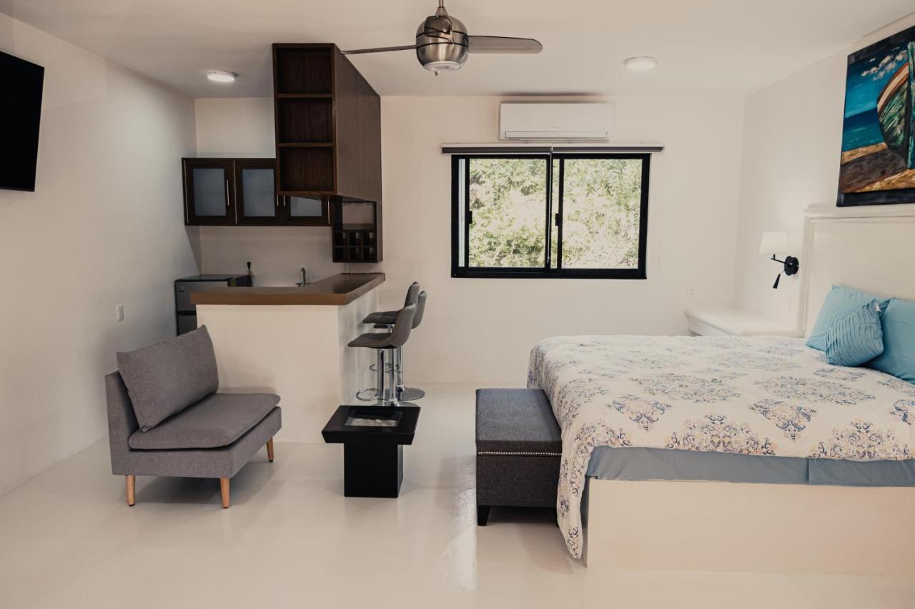 Royal Palm Bacalar Cabanas & Lagoon Club المظهر الخارجي الصورة