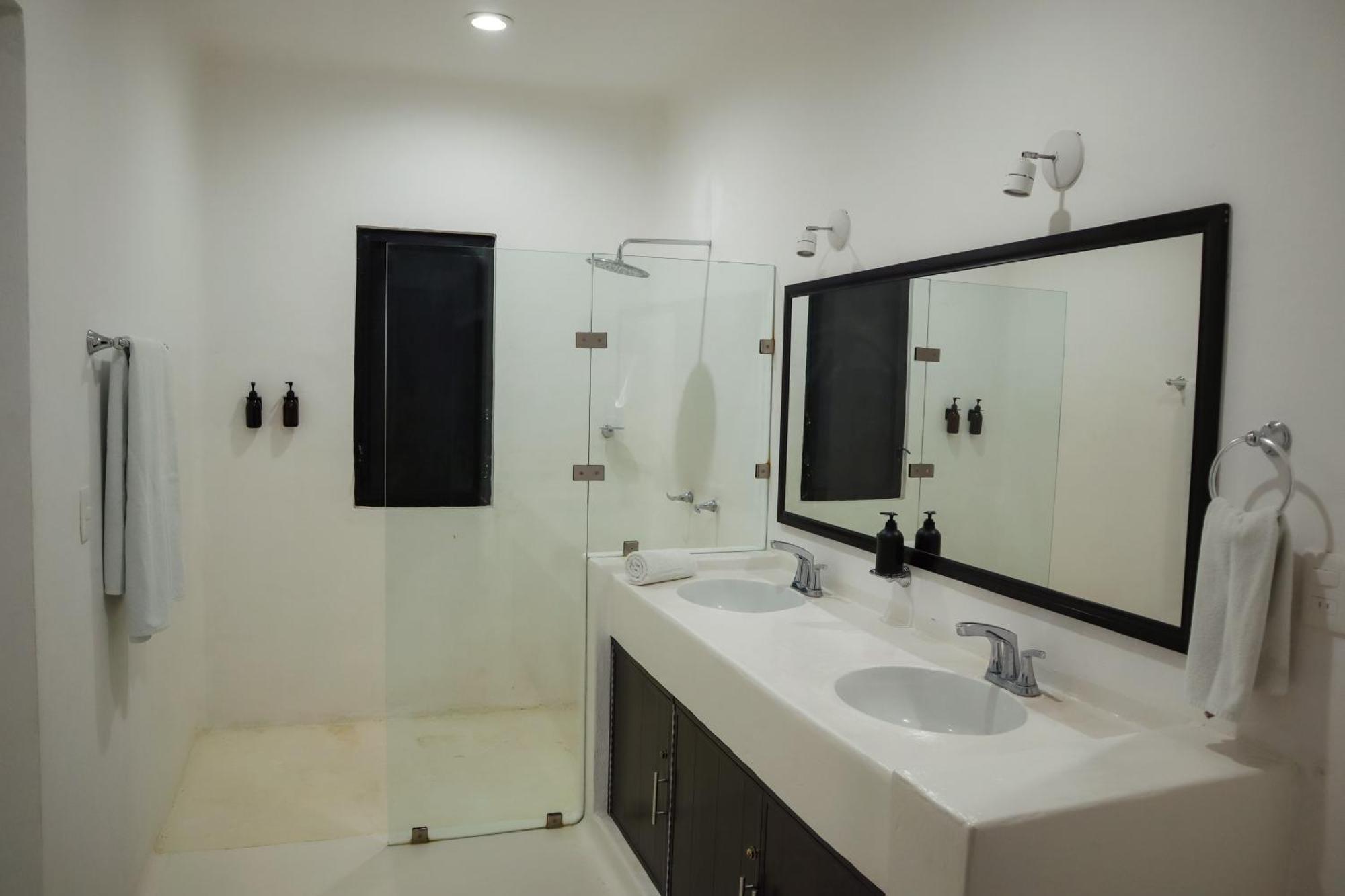 Royal Palm Bacalar Cabanas & Lagoon Club المظهر الخارجي الصورة